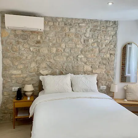 Mali San Apartmán *